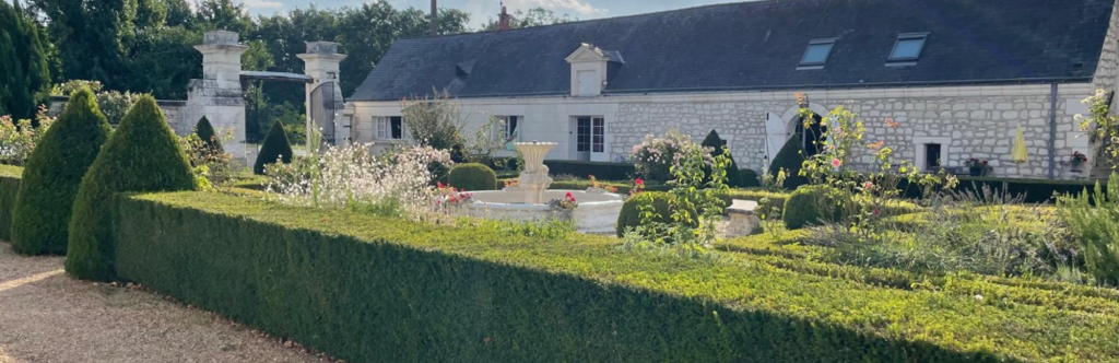 Highlights of the Loire Valley - From Blois to Saumur  
